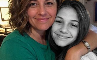 La professeure de ma fille adolescente m’a appelée à propos de quelque chose qu’elle avait caché dans son casier – ce que j’y ai trouvé a changé tout ce que je savais d’elle.