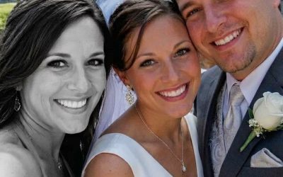 Ma sœur est décédée le jour de mon mariage. Une semaine plus tard, une de ses collègues m’a appelée et m’a dit : « Elle vous a laissé un numéro de téléphone et un mot. VENEZ AU BUREAU IMMÉDIATEMENT ! »