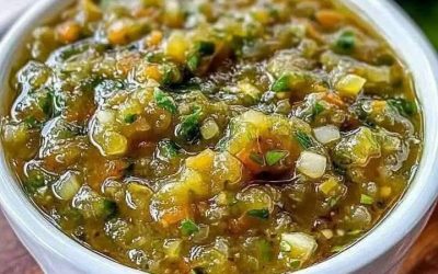 Salsa fumée au chipotle, à la tomatille et au piment vert
