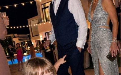 Ma fille de 4 ans a pointé du doigt la femme du patron de mon mari et a dit : « C’est elle qui mord. »