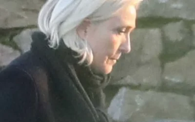 “C’est une honte d’être…” : Obsèques de Jean-Marie Le Pen : une célébrité interdite de cérémonie après une altercation avec…