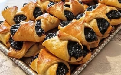 Tartelettes à la confiture de prunes – la recette traditionnelle de grand-mère.
