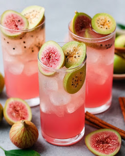Eau d’hibiscus à la goyave et à la cannelle – Une boisson qui fera danser vos papilles.
