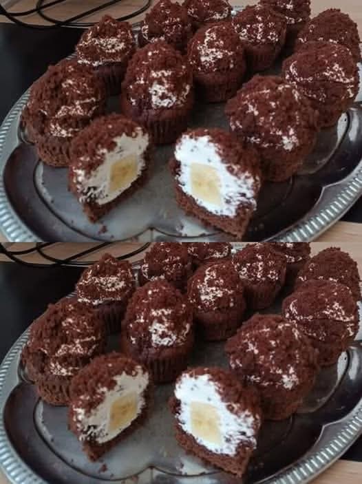 Muffin au fromage et au mole : Un classique revisité en version crémeuse et miniature.