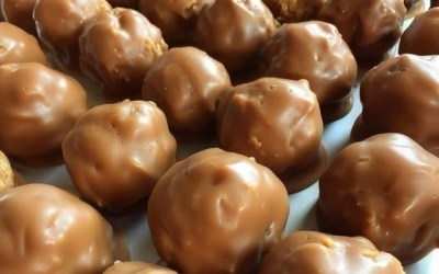 Boules Butterfinger : Votre nouvelle obsession à 5 ingrédients et sans cuisson !