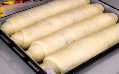 Strudels extra rapides fourrés aux graines de pavot et aux pommes – aussi doux qu’une respiration : je ne fais plus de pain au levain, cette pâte est délicieuse !