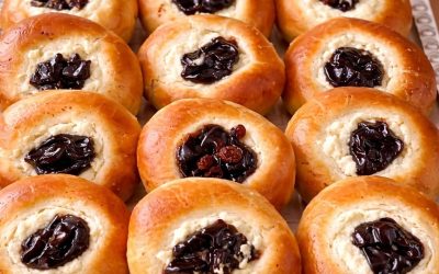 Des gâteaux moraves moelleux qui ne lèvent même pas une minute : je recommande à tout le monde de doubler la recette, la pâte est incroyable !