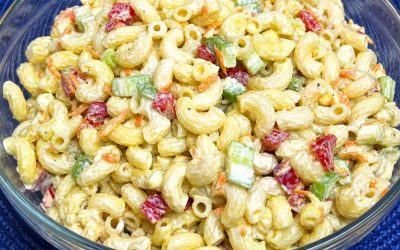 Salade de pâtes explosive à la crème fraîche : un déjeuner facile et rapide en 15 minutes, conservez la recette !