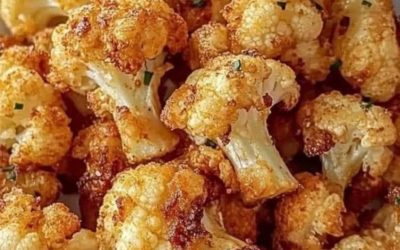 Chou-fleur rôti au four à l’ail – simple, croustillant et plein de saveur